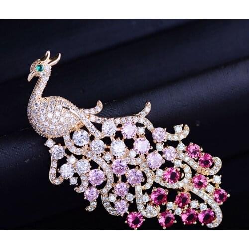 Vintage Peacock Brooches for Women Fashion Jewelry Chic Elegant Animal Corsage Brooch Pin Female Bijous 2020 New Christmas Gift