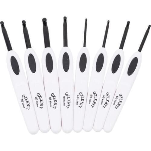 8PCS Sweater Needle Plastic Handle Black And White With Aluminum Crochet Knitting Tool White Handle Black Crochet