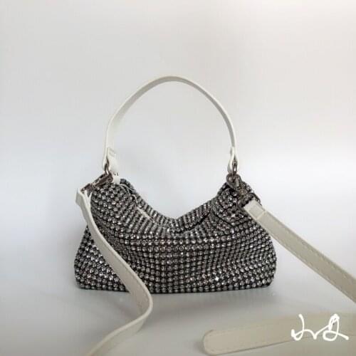 Razaly Women's Clutches On A Chain