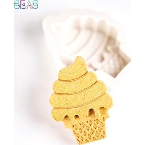 3D Creative Ice Cream Mold Manual Ice Cream Mold Party Cake Decoration Baking Mold DIY Soap Bar Molds Ice Cube Silicone Mold
