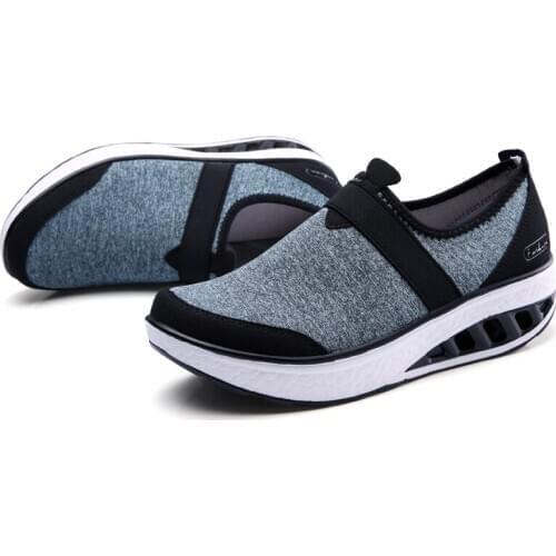 2019 Spring and Autumn New Womens Flat Shoes Fashion Wedge Womens Shoes Breathable Lightweight for Sports Shoes Women