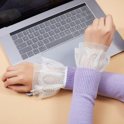 Women White Fake Flare Sleeves Lace Floral Pleated Fake Cuff Black Sweater Blouse Ruffles Wrist Warmer Detachable Fake Cuff