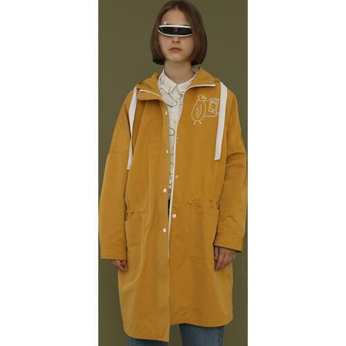 Autumn Winter New Design Women Long Windbreaker Hooded Yellow Oversized Outwear Trench Coats For Men And Woman Letters