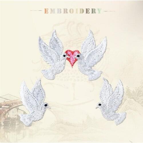 Cheap Small White Color Embroidery fashion Bird Sticker Cloth Hole Paste DIY Clothing accessories Iron on birds Patch