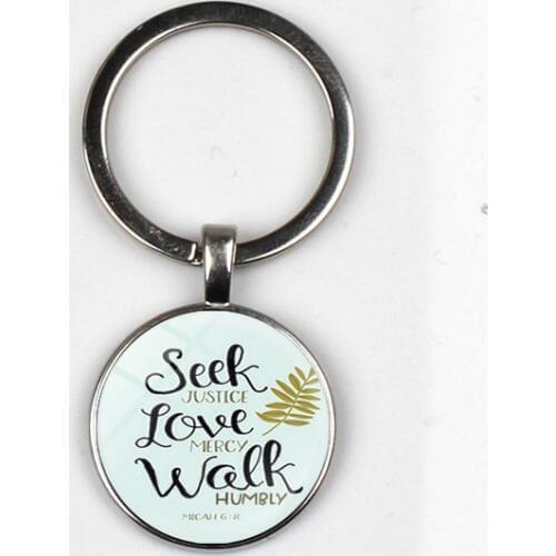 XKHLHJ New Vintage Bible Scripture Keychain Oval 25* 28mm Glass Bevel Pendant Keychain Female Christian Jewelry Party Like Gifts