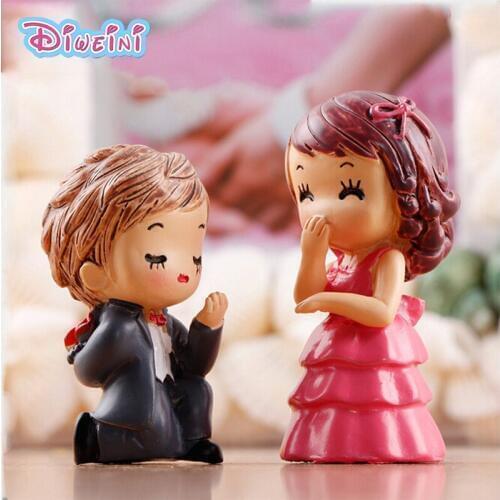 Propose Marriage Pink Lover Model Figurines Wedding Doll Miniatures Couple home Garden Decoration Girl toy DIY accessories gift