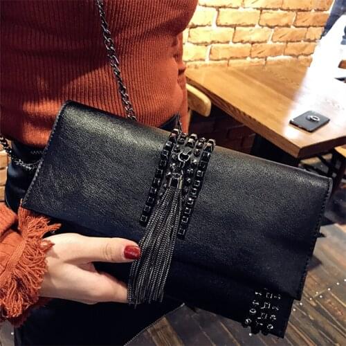 Handbag Tassel Women Bag 2020 New Fashion Women 's Handbag Personality Rivets All -Matching Envelope Bag Chain Bag