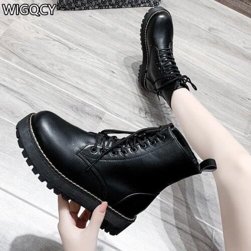 2020 Winter Fashion Womens Boots Lace Up Calf Round Head Womens Martin Boots Black Mid Heel Square Heel PU Women Shoes D1275