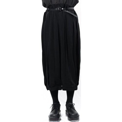 Casual Mens shorts Yamamoto style pleated skirt pants dark pleated loose Capris loose tight pants