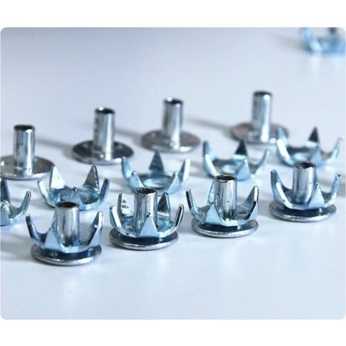 5/1PCS Anti Slip Ice Snow Grip Nails Hiking Ground Grippers Mountaineering Shoes Spikes Climbing Gear