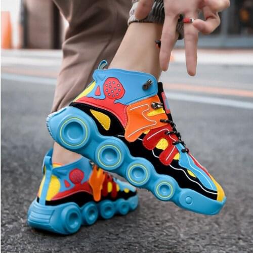 Fashion Sports Shoes 2021 Mens Trendy Personality Thick Casual Shoes High Sole Show Luminous Sports Shoes Large Size 39-45