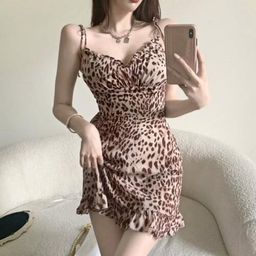 Summer Vintage Sexy Strap Dress Women Casual Elegant Leopard Print Ruffles Slim Dress Female Korean Chic Party Club Dress 2021