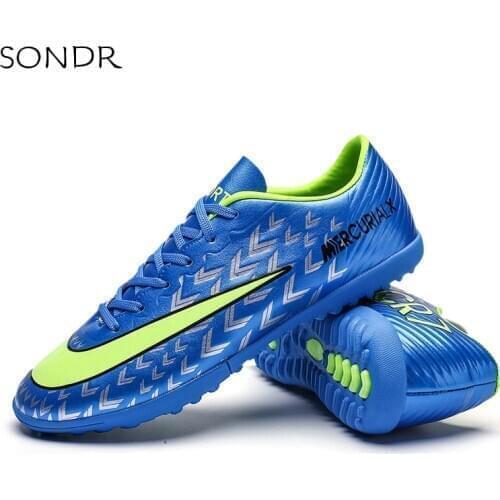 Football Boots Men Soccer Boots Cleats Ankle Long Spikes TF Spikes High Top Sneakers Soft Indoor Turf Futsal Soccer Shoes 0589