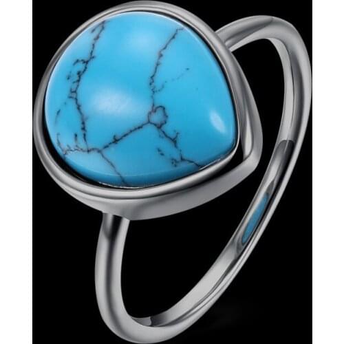 Garilina Fashion jewelry Romantic Green stone Black Gun Ring for womens Anniversary AR2254