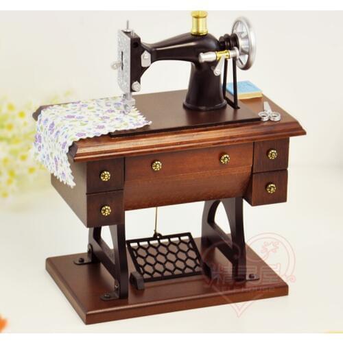 Creative birthday gift wooden music box music box to send girls sewing friends wife girlfriends mom elders