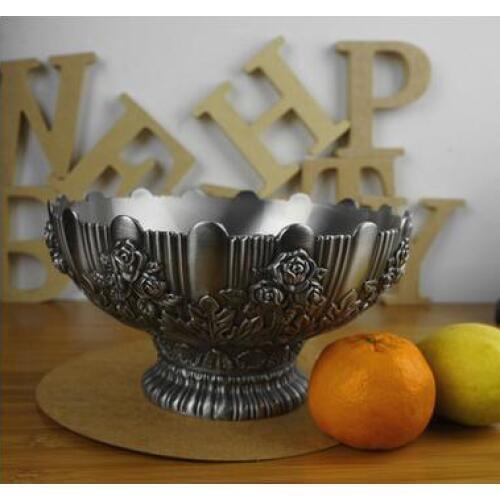 European retro carved round metal alloy fruit bowl storage tray dried fruit plate for home decoration SG092