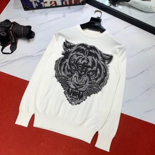 O-Neck Autumn And Winter Long-Sleeved Thickening Personality Self-Cultivation Trend Rhinestone Sweater Men Plus Size
