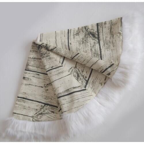 Free shipping Christmas Tree Skirt Printe Canvas XMAS Tree Decoration Merry Christmas with faux fur border deocration