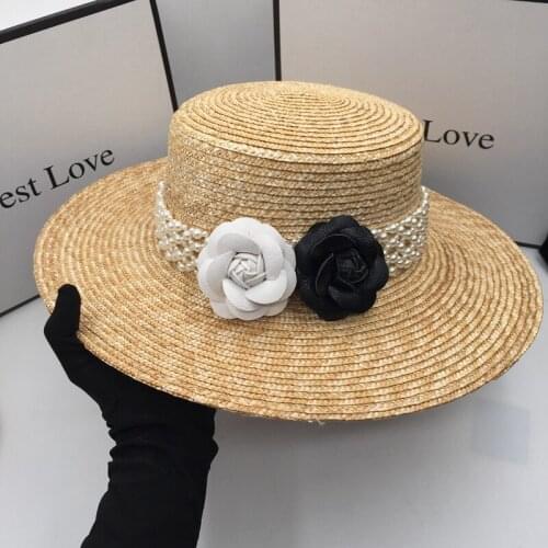 Spring summer new French vintage straw hat for women eaves and sunbonnet hat pearl aristocratic flat-topped hat flowers