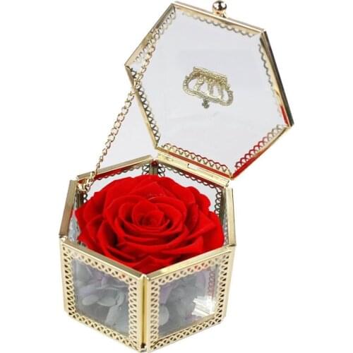 Top Creative Luxury Valentine Gifts Newyear Wedding Home Decoration Preserved Dried Flower Rose Glass Royal Crown Crafts Giftbox