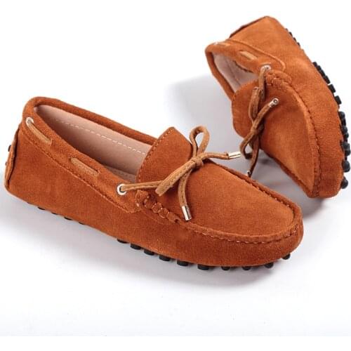 Women flats New Brand Handmade Women Casual leather shoes Leather Moccasin Fashion Women Driving Shoes 100% Genuine leather