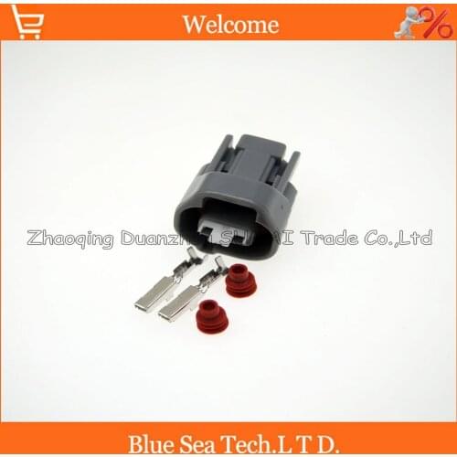 2Pin female auto Headlight, small light plug connector,for Toyota,Camry / Corolla / Corolla / Vios etc. car