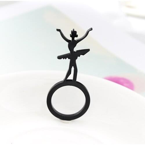 The girl who dances ballet dance design rings elegant and beautiful accessories to give girls the dream and longing for fashion