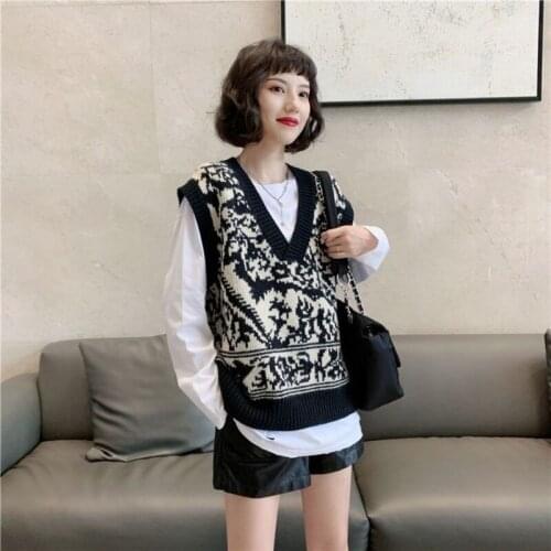 Jacquard knitted vest ladies spring and autumn new retro outer wear loose Korean sweater sleeveless v-neck pullover vest women