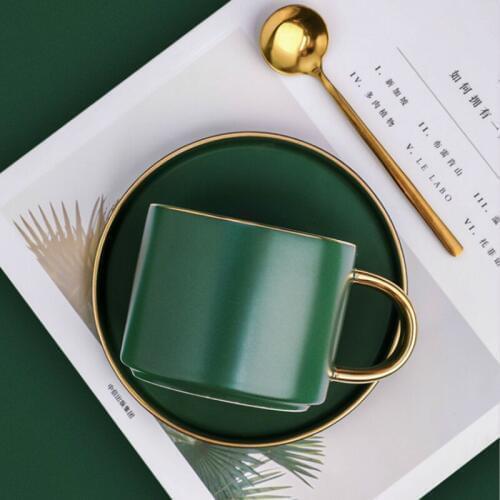 Green Funny Coffee Mugs Personalized Porcelain Reusable Coffee Cup Creative Bone China Tazas Originales Drinkware QOO50MK
