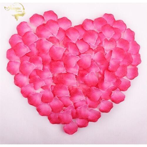 Jeanne Love Rose Petals