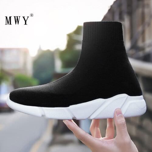 Warm Women Shoes Socks Shoes Casual Slip On Vulcanized Shoes Unisex Soft Breathable Ladies Sneaker High-Top Women Shoes Big Size