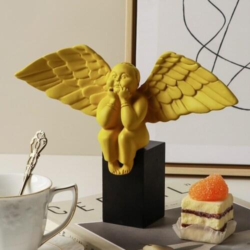 Angel Family Figurines 3 Colors Creative Resin Angel Handicraft Ornaments With Wings Decoration For Home Office Desk Decor Gift