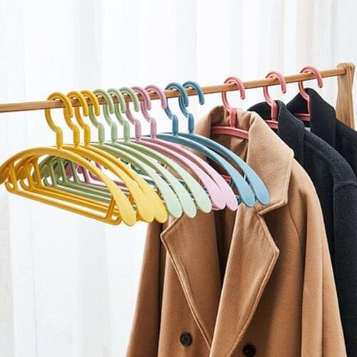 10pcs/lot Plastic Clothes Hangers with Wide Shoulder Design for Seamless Clothing Drying Non-Slip Garment Hanger Everyday Use