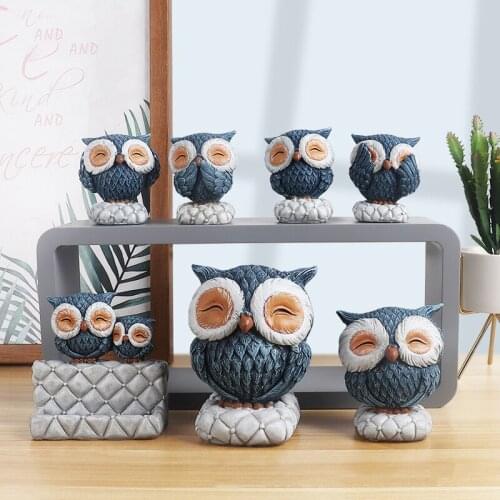 The Owl That Smiles At You Cute Animal Statue Miniature Resin Blue Sculpture Nordic Modern Home Decoration Figurines Garden