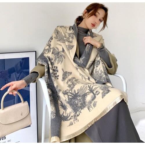 2021 Winter Cashmere Scarf Lady Design Warm Pashmina Blanket Carriage Scarves Women Shawl Female Decoration Thick Foulard