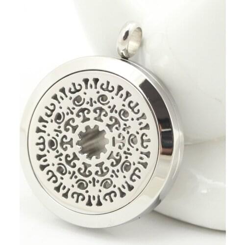 10pcs/lot 30mm Stainless Steel Special Totem Essential Oil Diffuser Perfume Locket Pendant
