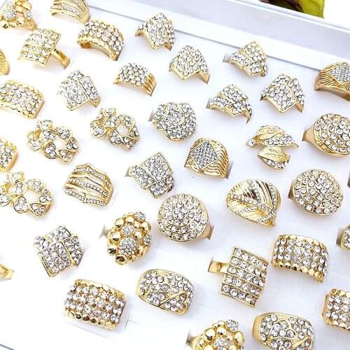 Wholesale 50pcs/lot Mens Rings Women Gold Plated Full Rhinestone Vintage Ring Jewelry Mixed Styles with a Display Box