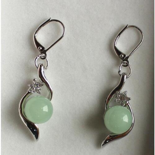 Hot Sell nice 10mm light green jade bread earring