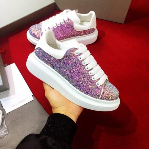 Shiny Spikes Shoes Leather Back Lace up Brand Man Woman Sneaker Thick Bottom Sports Fashion Casual New Shoes