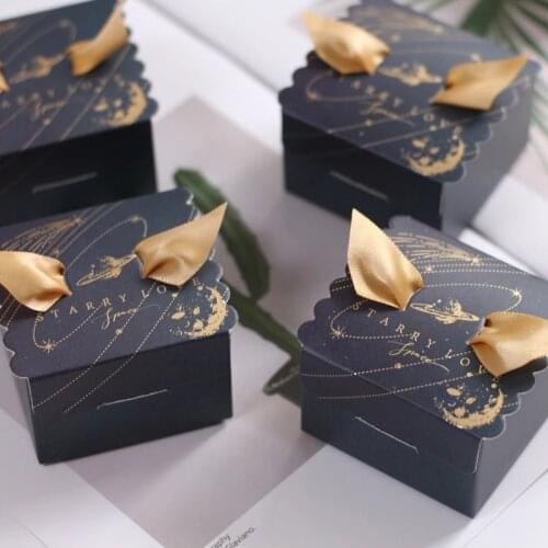 50pcs Wedding Favors packaging Chocolate paper leaves flower gift box Baby Shower Birthday party Candy box пакеты для печенья