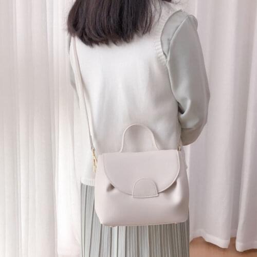 Leather niche bag 2021 new French retro leather doctor bag high-end sense of niche design one-shoulder portable messenger bag