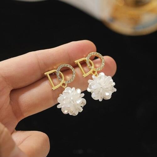 New Korean Sweet Creative Letter Flower Ear Studs Modern Womens Earrings 2021 Fashion Accessories Gift To Girlfriend Party