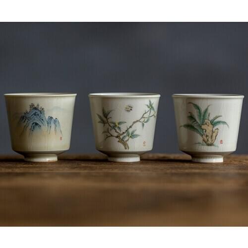 Jingdezhen ancient celadon-glazed hand-painted under-color Tea Cups can be opened to nourish tea cups and tea sets