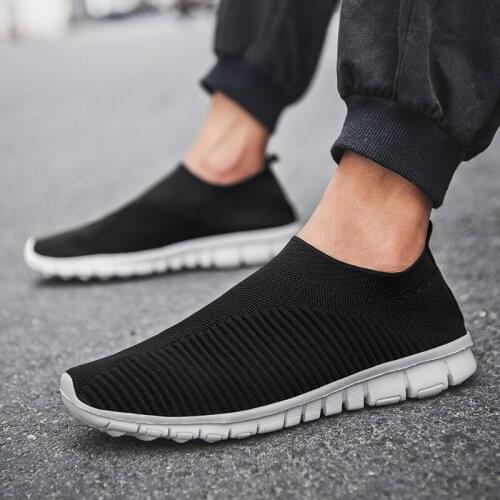 Comfortable And Soft Casual Sports Shoes Set To Wear Couples Lightweight Breathable Running Shoes Outdoor Womens Sports Shoes