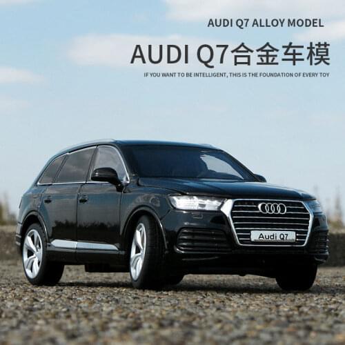 1:32 AUDI Q7 SUV Alloy Car Model Diecast & Toy Vehicles Simulation Metal Toy Car Model Collection Sound Light Childrens Toy Gift