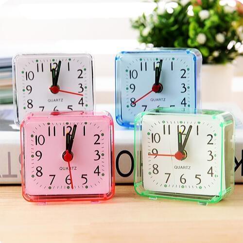 New Cute Clock Bedroom Desk Square Small Bed Compact Travel Quartz Beep Alarm Clock Cute Portable Fashion Clock