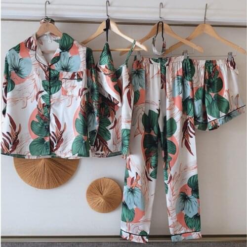 7 Piece Pyjama Spring Long Sleeve Shorts Nightwear Sexy Striped Women Pajamas Summer Suit Suspender Simulation Silk HomeWear
