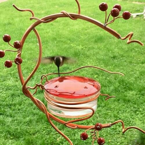 Hanging Style Hummingbird Bird Feeder Outdoor Courtyard Metal Red Berries Non-automatic Bird Feeding Supplies