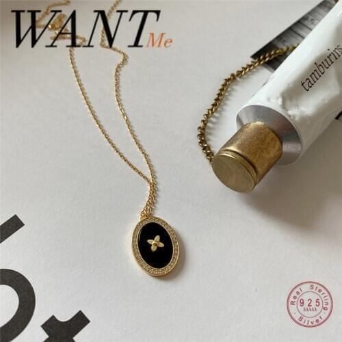 WANTME New Fashion Korean Black Agate Embossed Flower Charm Pendant Chain Necklace for Women Chic Fine Party Jewelry Accessories