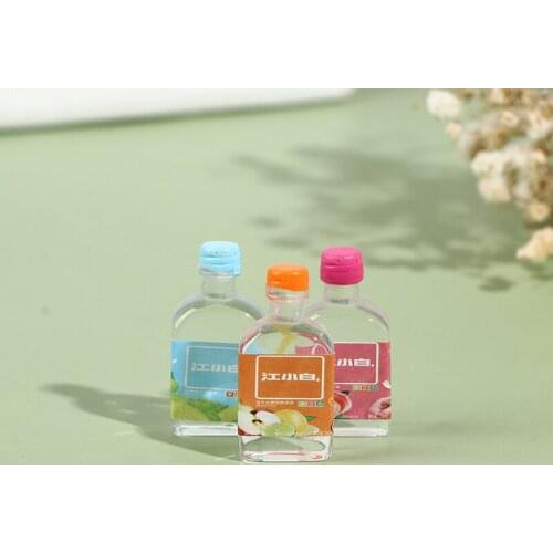 10pcs 1.4cm*2.7cm Miniature Beer Bottles 3D Resin Beverage Bottle Dollhouse Miniature Food